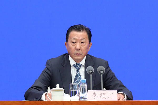免费看亚洲毛片